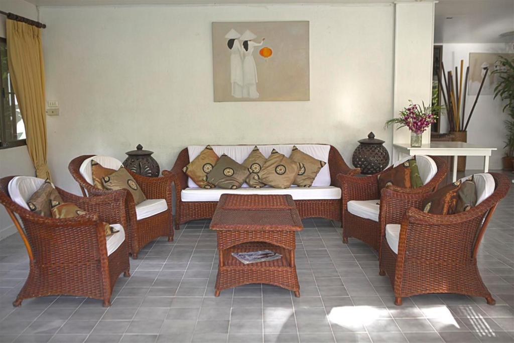 Surin Sweet Hotel Exterior photo