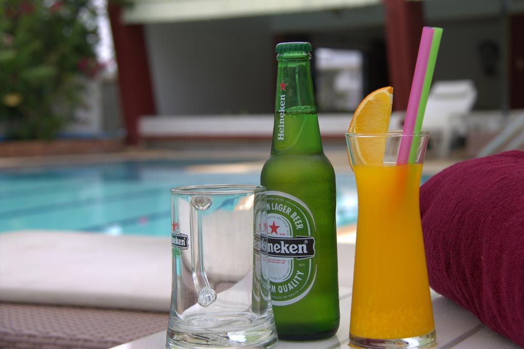 Surin Sweet Hotel Exterior photo