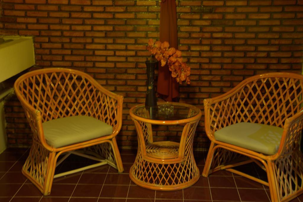 Surin Sweet Hotel Exterior photo