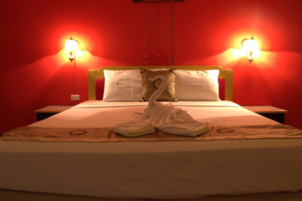 Surin Sweet Hotel Exterior photo