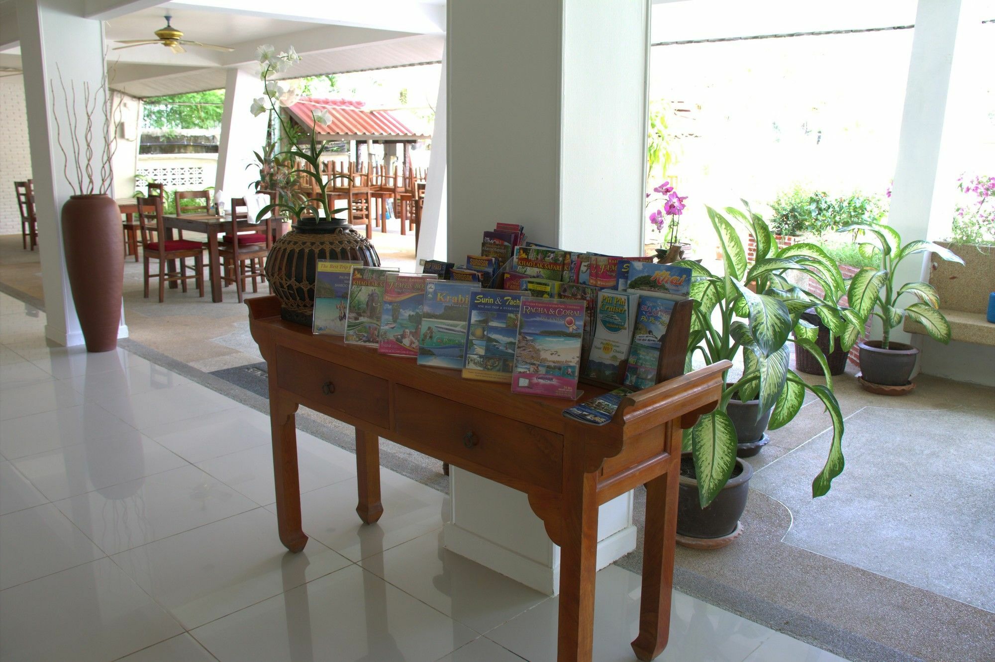 Surin Sweet Hotel Exterior photo